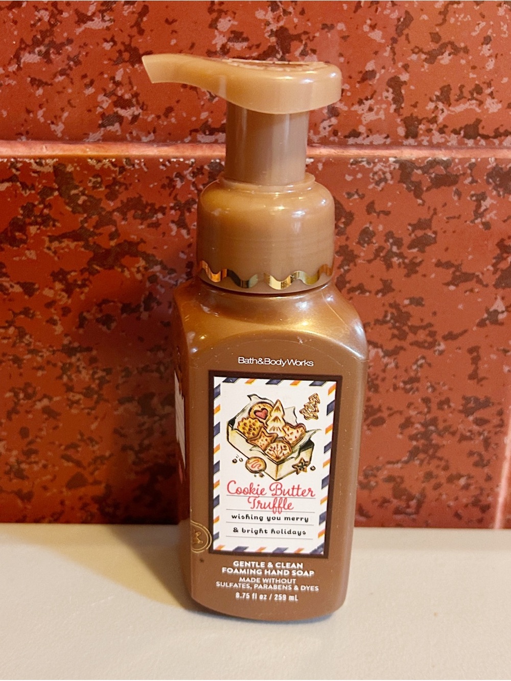 Bath & Body Works Cookie Butter Truffle Foaming Hand Soap NEW - Picture 2 of 2